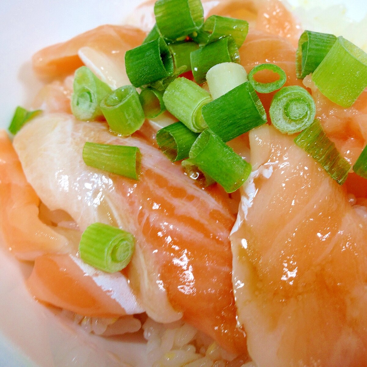 簡単贅沢 とろけるトロサーモン丼 レシピ 作り方 By うーころちゃん 楽天レシピ 簡単贅沢 とろけるトロサーモン丼 レシピ 作り方 By うーころちゃん 楽天レシピ
